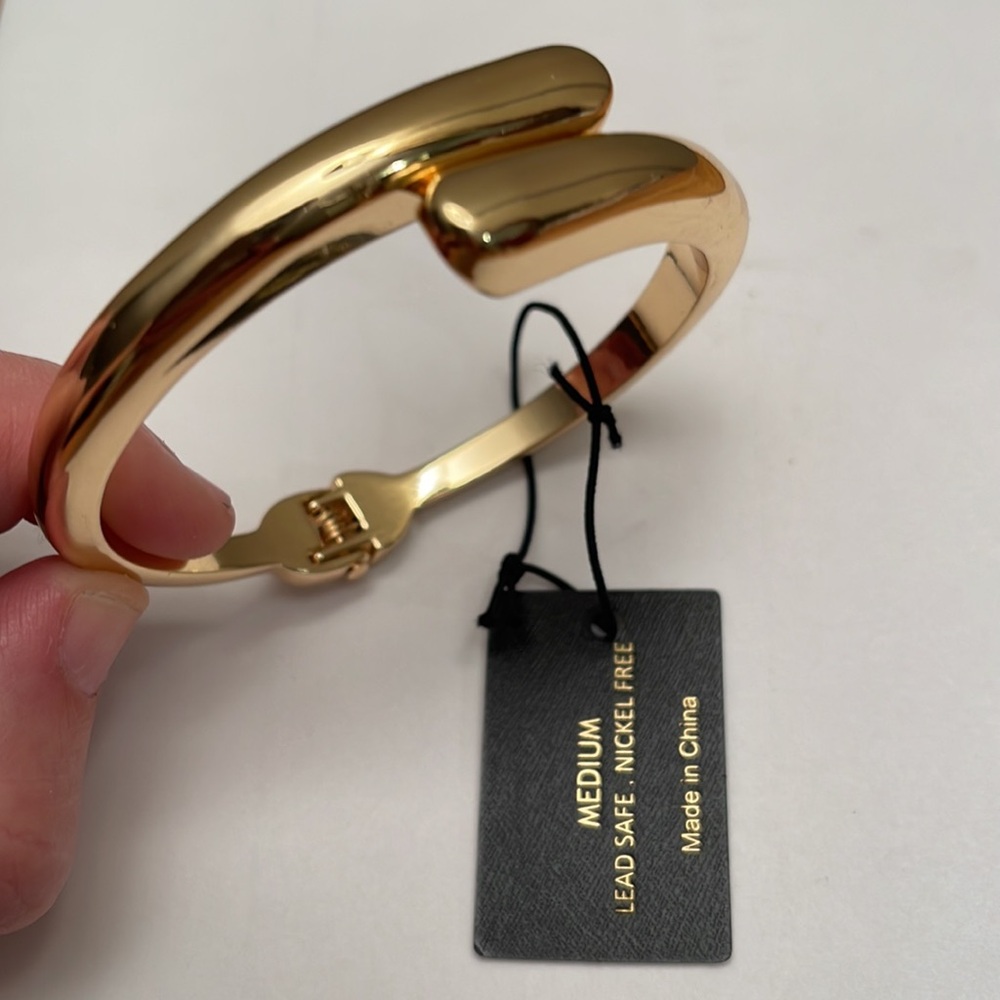 NWT House of Harlow Gold Bangle - Picture 5 of 5